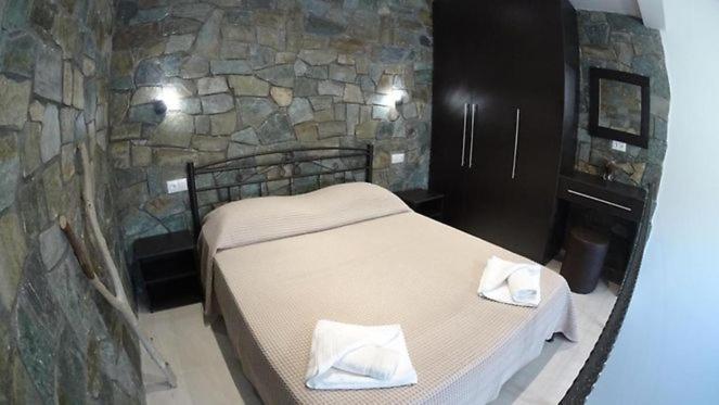 פפקוהורי Stone Suites מראה חיצוני תמונה