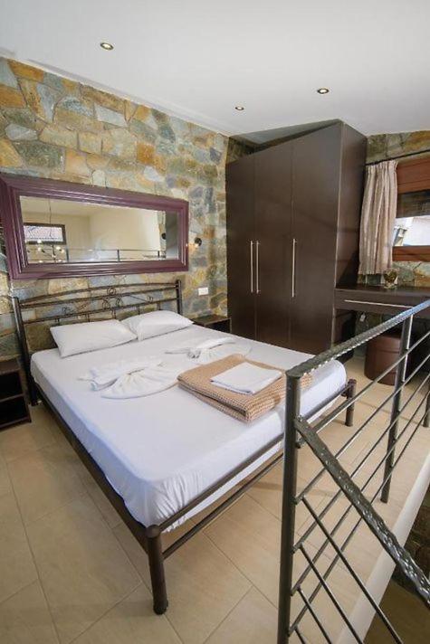 פפקוהורי Stone Suites מראה חיצוני תמונה